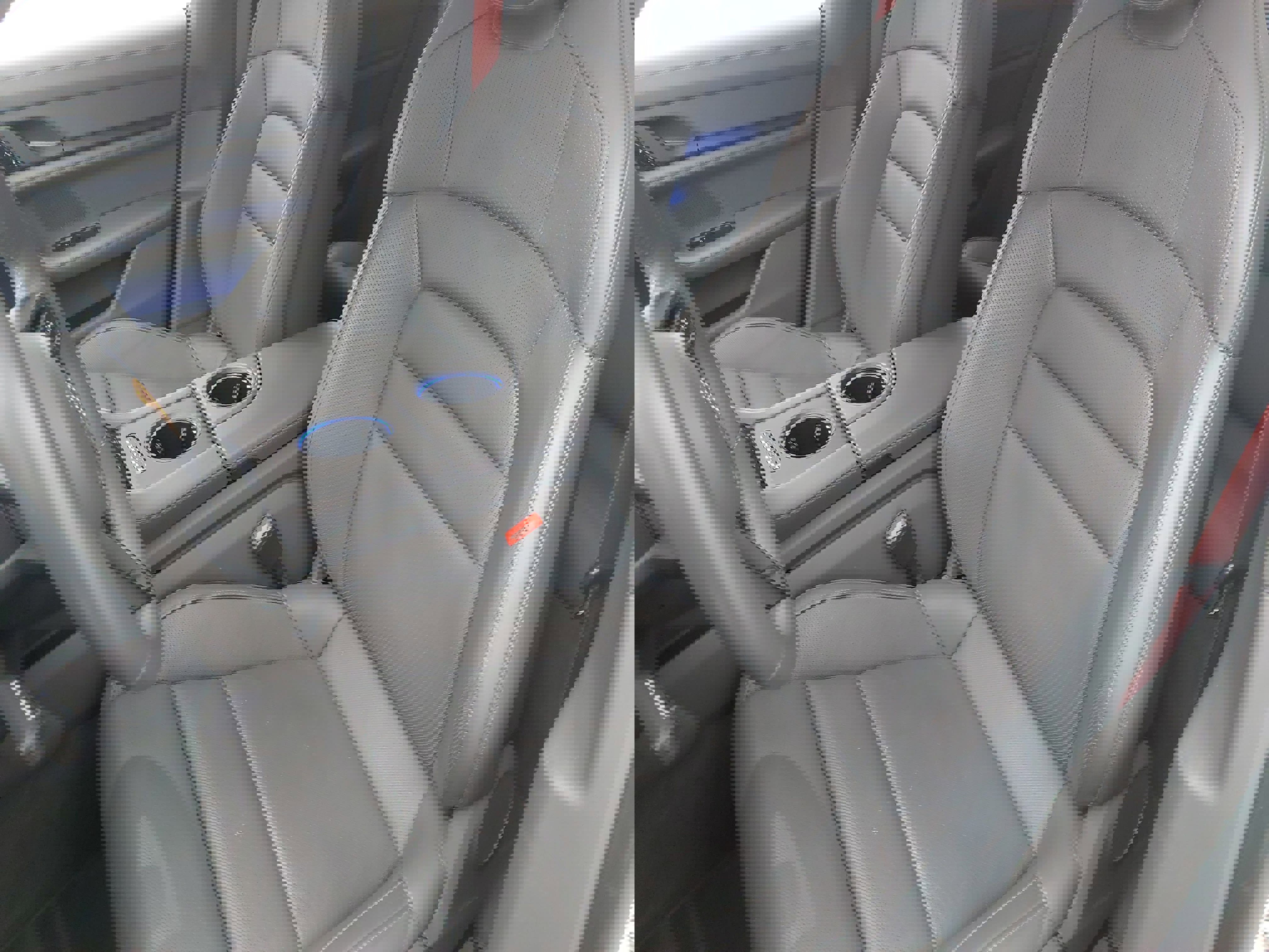 Certified 2020 Porsche Taycan image 17