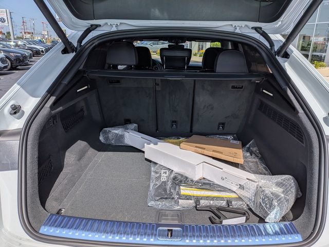 New 2026 Audi Q8 Premium Plus AWD/4WD image 17