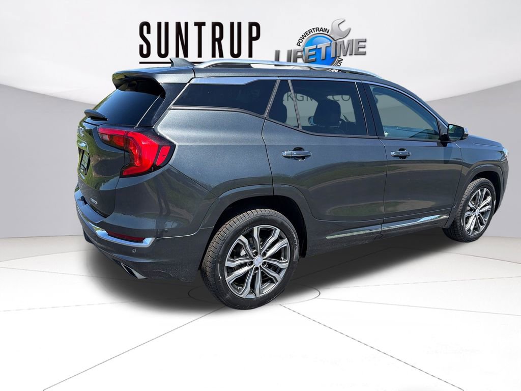 Used 2020 GMC Terrain Denali w/ Denali Premium Package image 6
