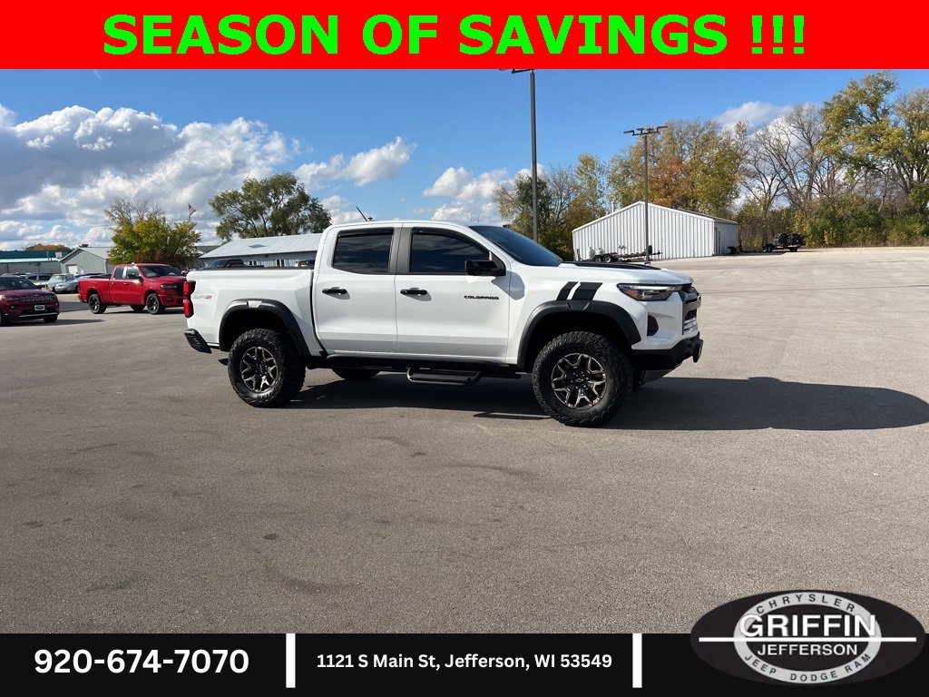 Used 2023 Chevrolet Colorado ZR2 w/ ZR2 Convenience Package III image 9