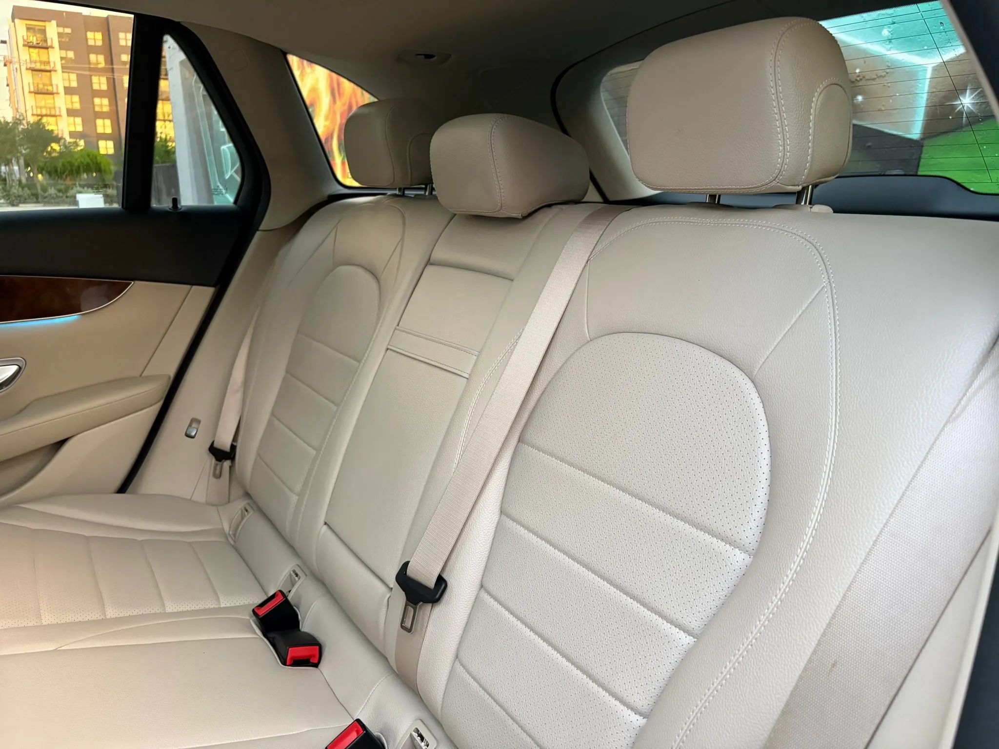 Used 2017 Mercedes-Benz GLC 300 4MATIC image 19