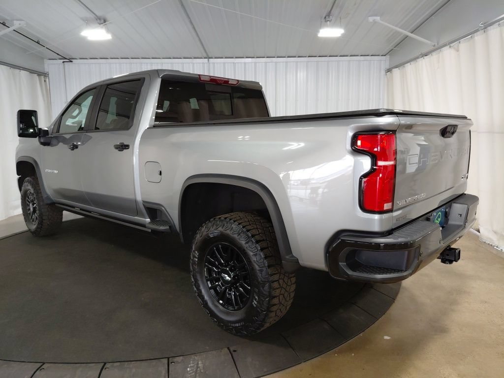 Certified 2025 Chevrolet Silverado 2500 ZR2 w/ Technology Package AWD/4WD image 6