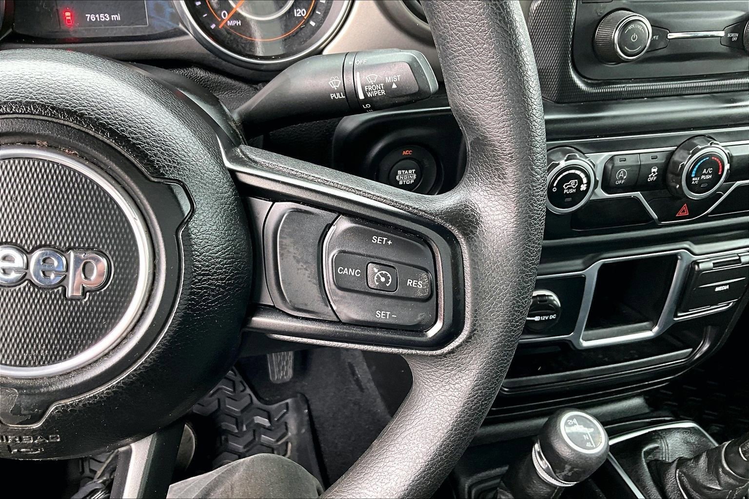 Used 2020 Jeep Gladiator Sport image 12