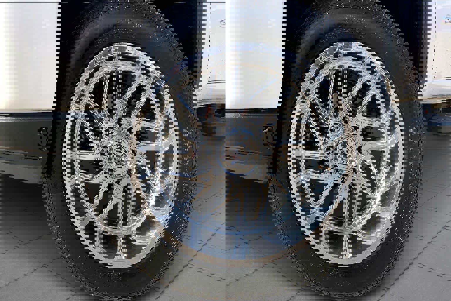 Used 2020 GMC Sierra 3500 Denali w/ Denali Ultimate Package image 10