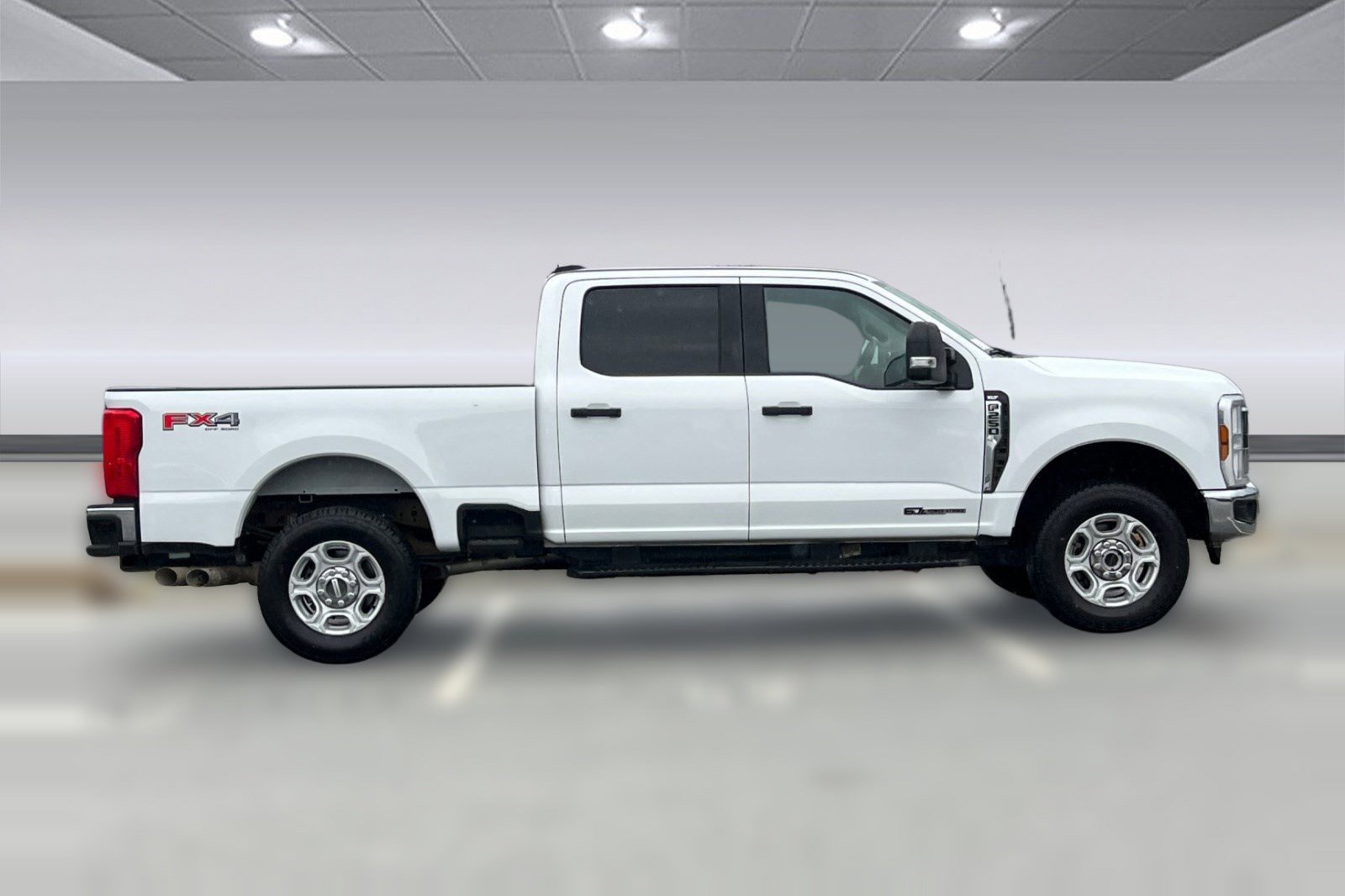 Used 2025 Ford F250 XLT w/ FX4 Off-Road Package image 7