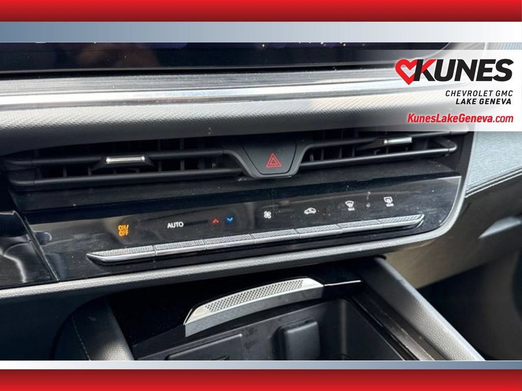 Used 2024 Buick Envision Preferred AWD/4WD image 19
