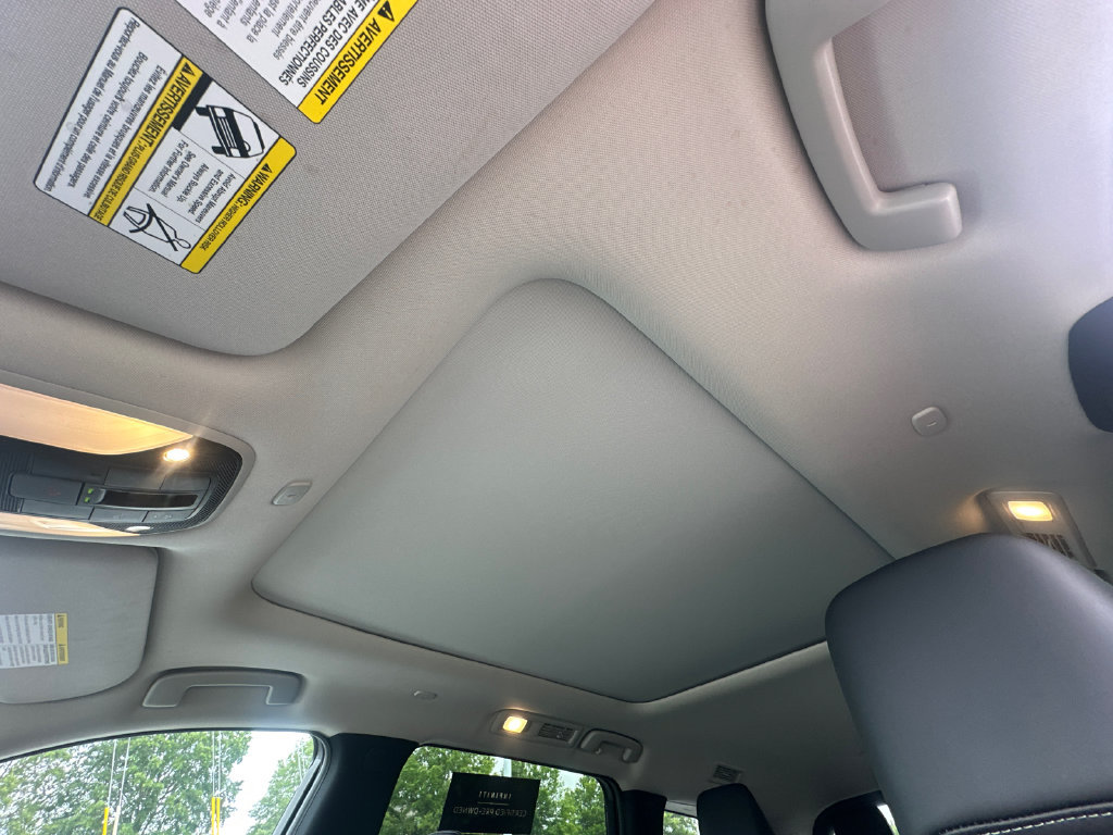Used 2026 INFINITI QX60 Pure w/ Cargo Package FWD image 29