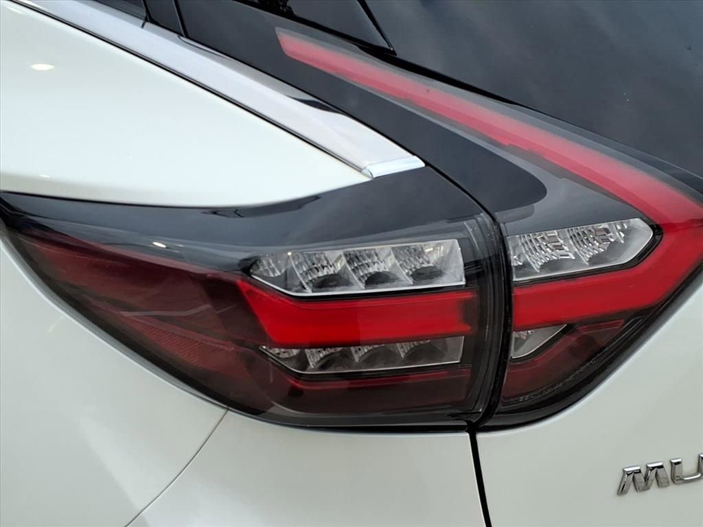 Used 2022 Nissan Murano Platinum w/ Cargo Package FWD image 12