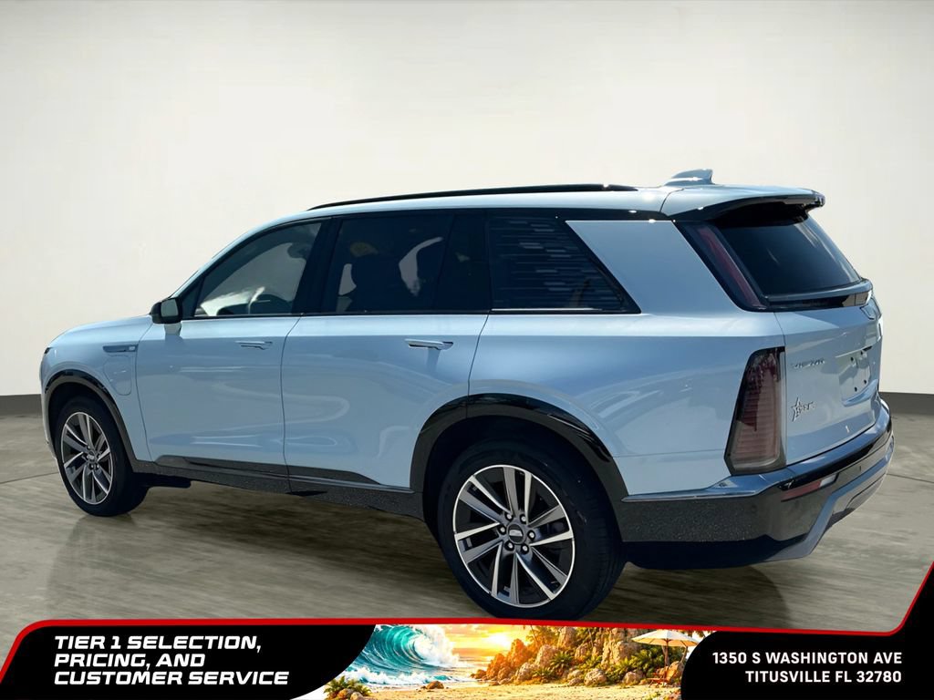 Used 2026 Cadillac Vistiq Sport w/ LPO, Floor Liner Package AWD/4WD image 5