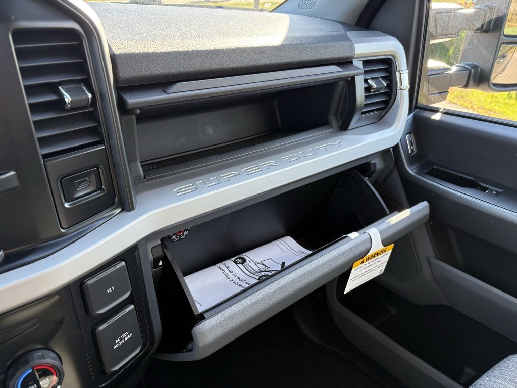 New 2026 Ford F350 XLT w/ FX4 Off-Road Package AWD/4WD image 43