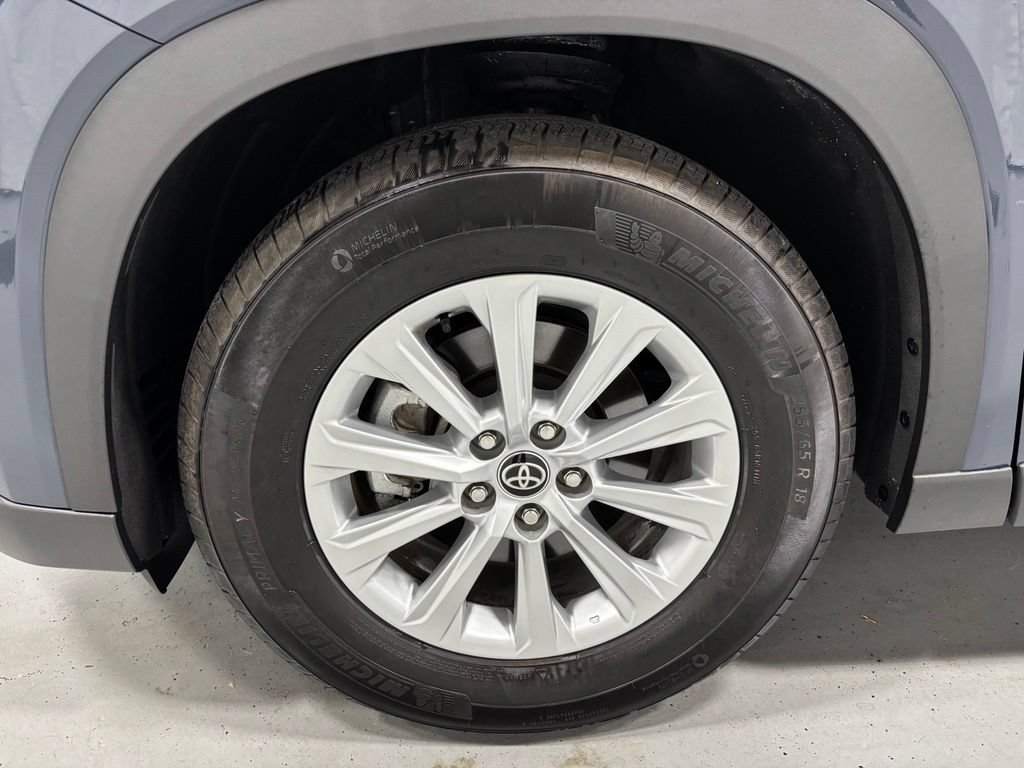 Used 2025 Toyota Grand Highlander AWD image 68