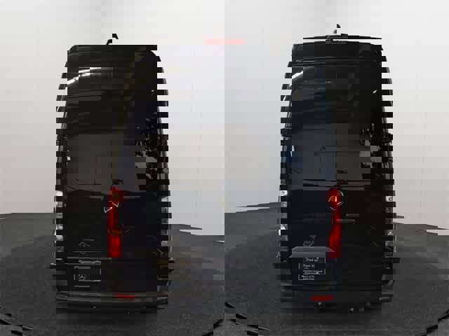 Used 2023 Mercedes-Benz Sprinter 3500 image 5