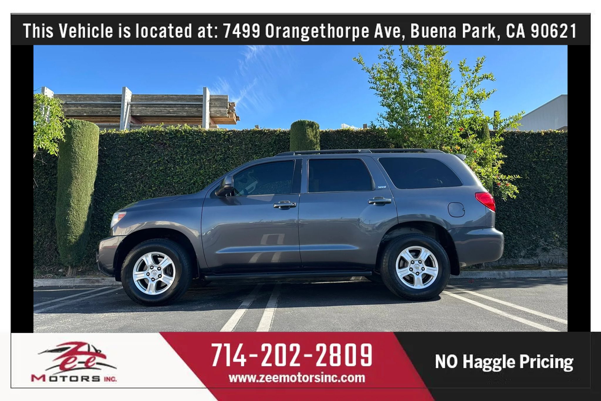Used 2016 Toyota Sequoia SR5 w/ Premium Package RWD image 10