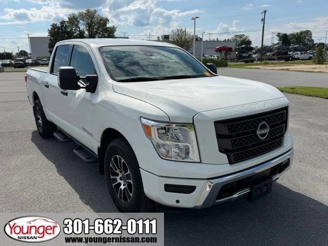 Certified 2024 Nissan Titan SV w/ SV Convenience Package