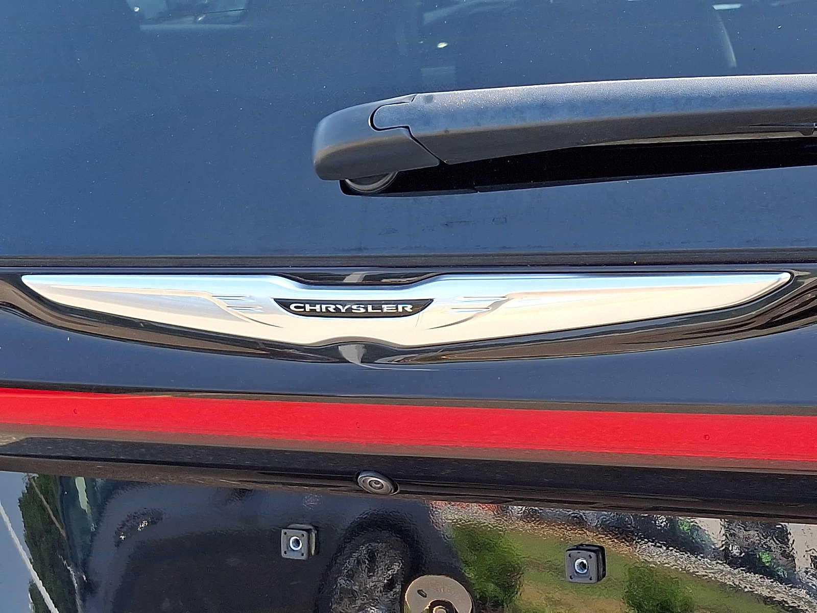 Certified 2024 Chrysler Pacifica Touring-L FWD image 33