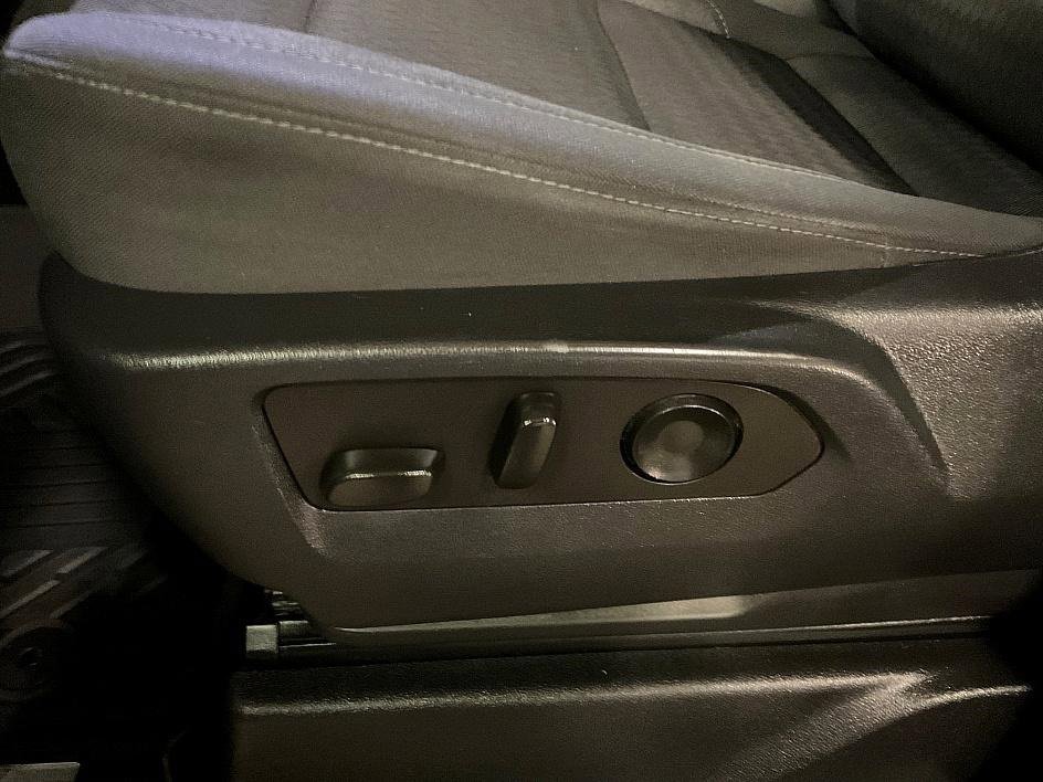 Used 2023 Chevrolet Silverado 1500 RST image 15