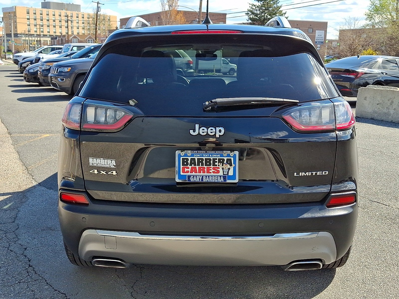 Used 2021 Jeep Cherokee Limited w/ Elite Package image 5