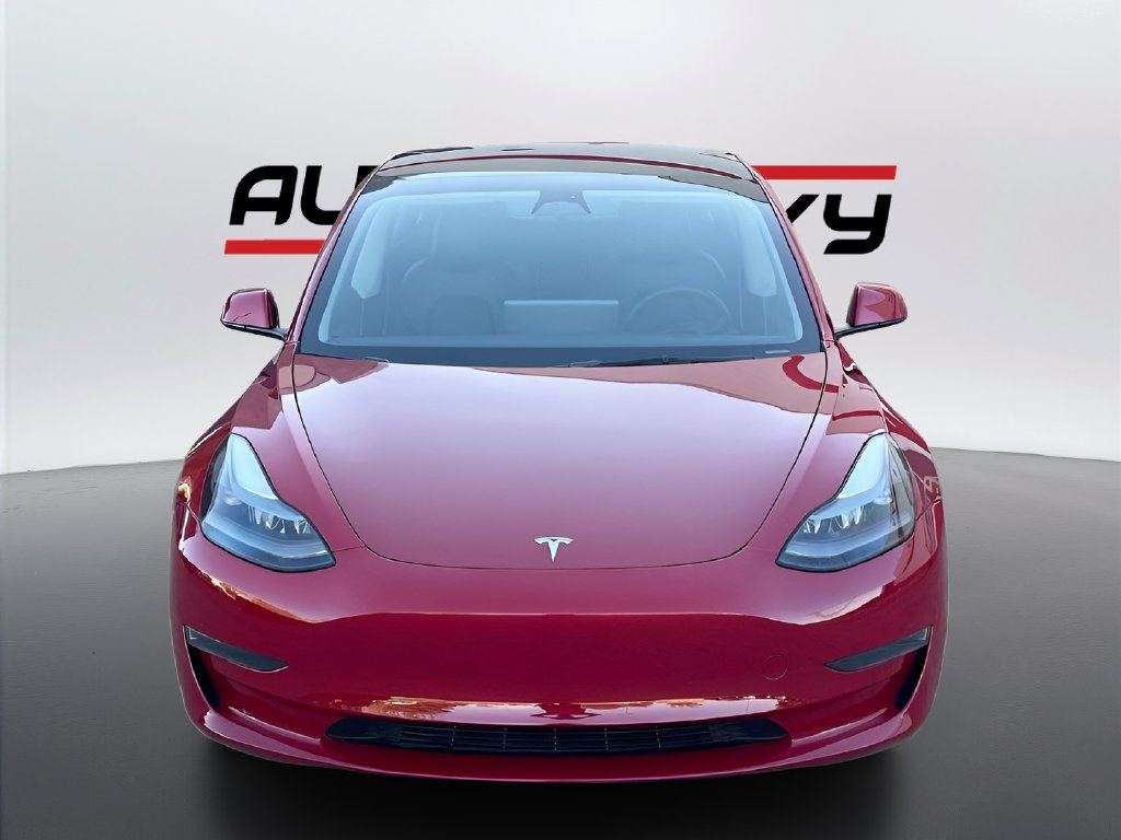 Used 2023 Tesla Model 3 Standard Range RWD image 2