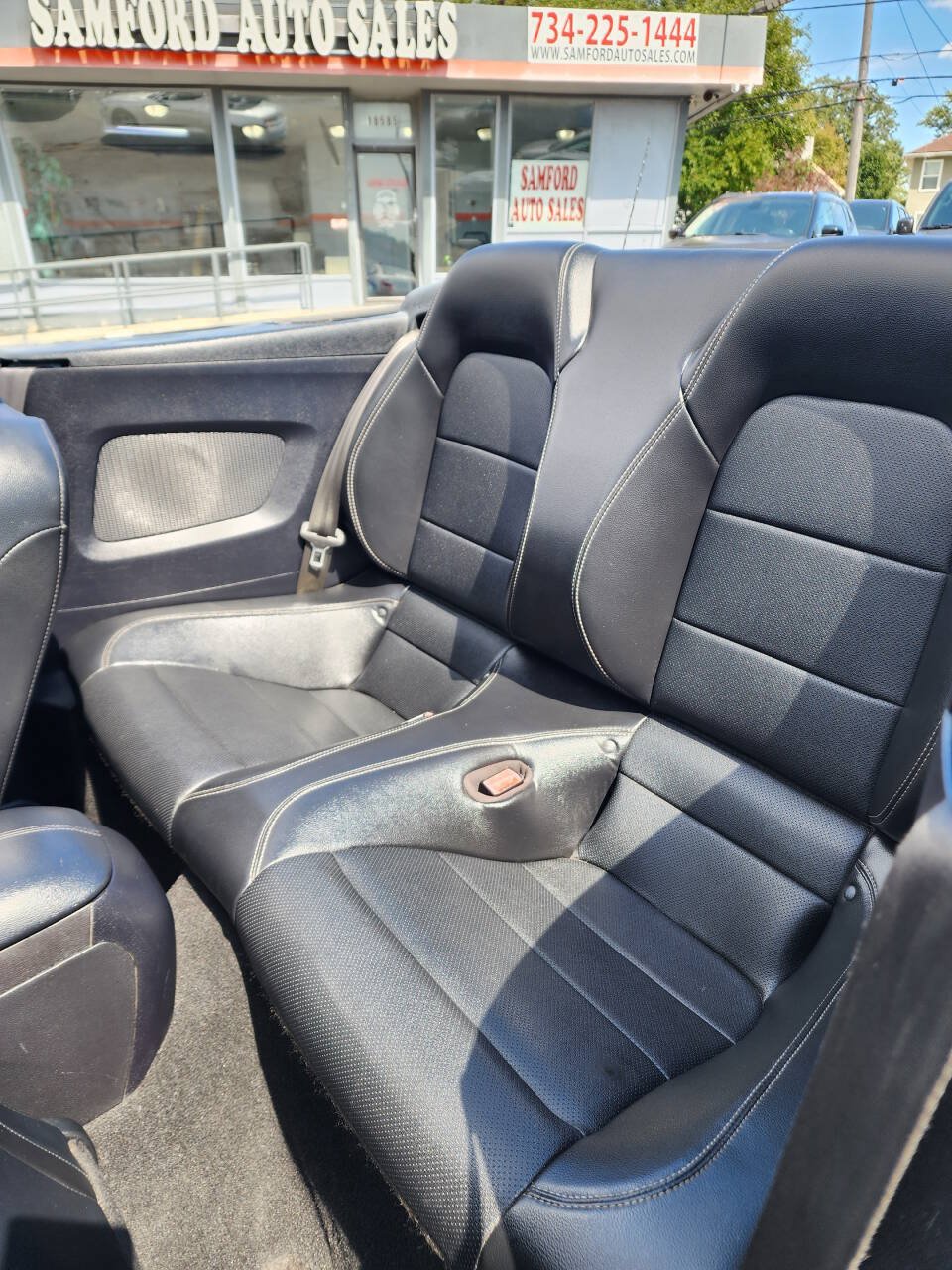 Used 2019 Ford Mustang Premium RWD image 23