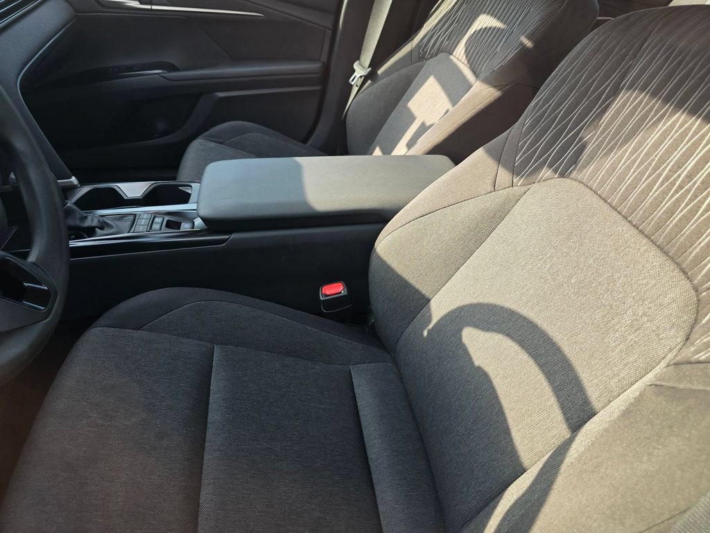 Used 2026 Toyota Camry LE FWD image 22