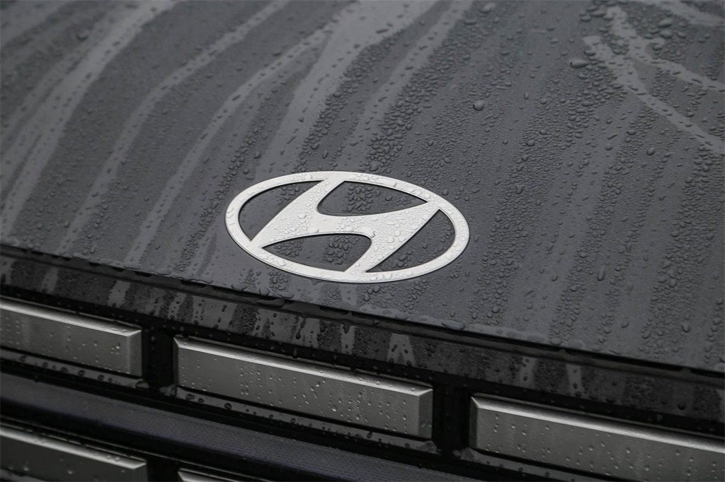 Certified 2026 Hyundai Santa Fe SEL image 6