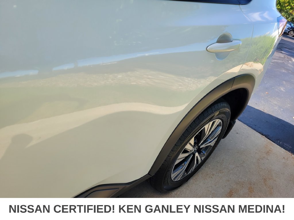 Certified 2023 Nissan Rogue SV AWD/4WD image 12