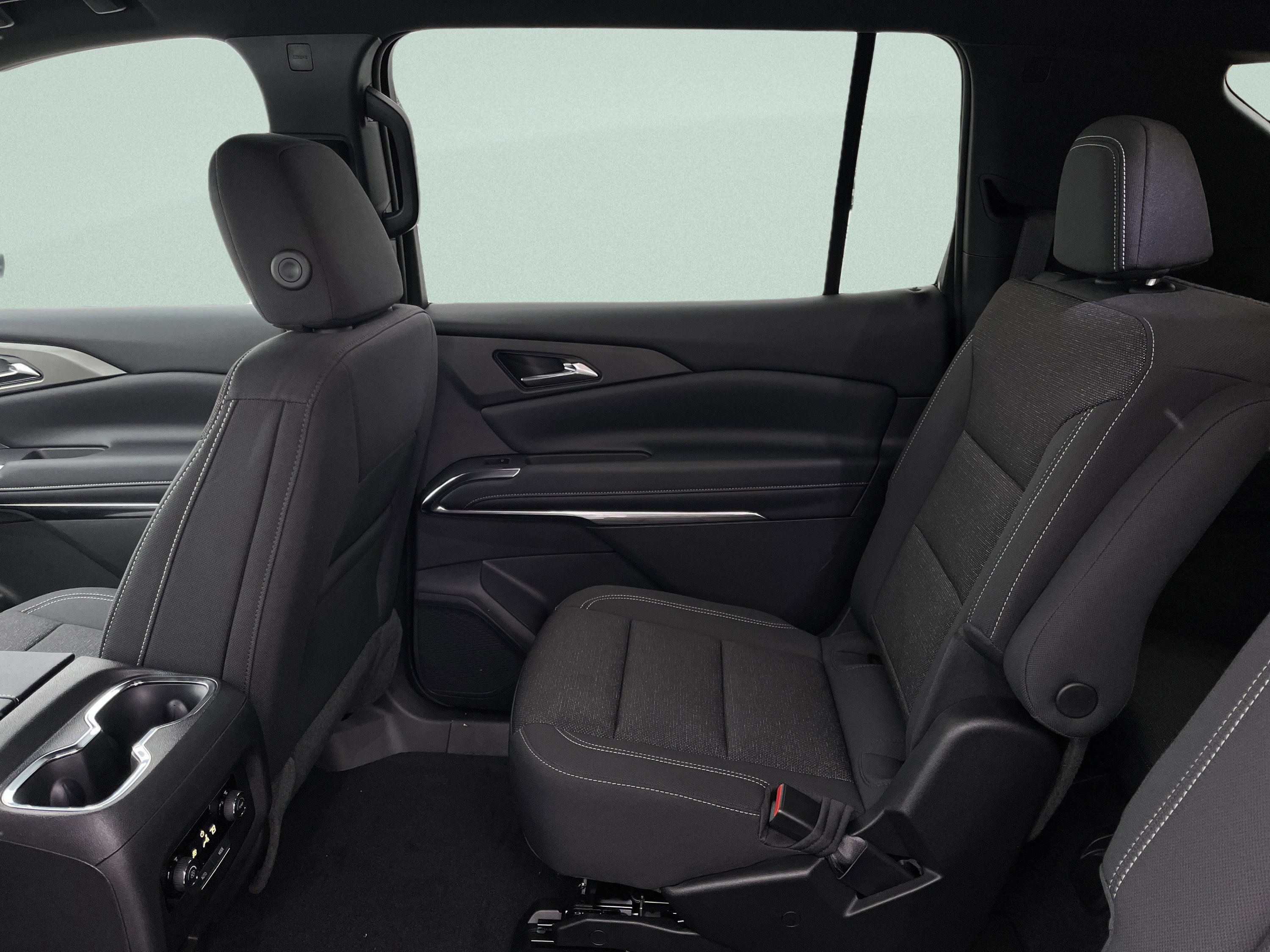 New 2026 Chevrolet Traverse LT image 19