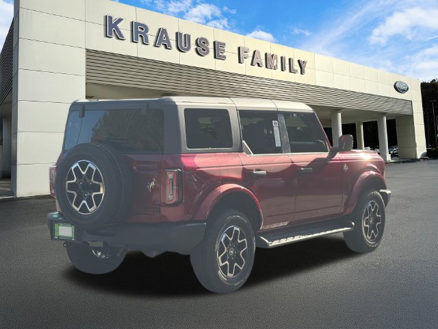 New 2026 Ford Bronco Outer Banks AWD/4WD image 8