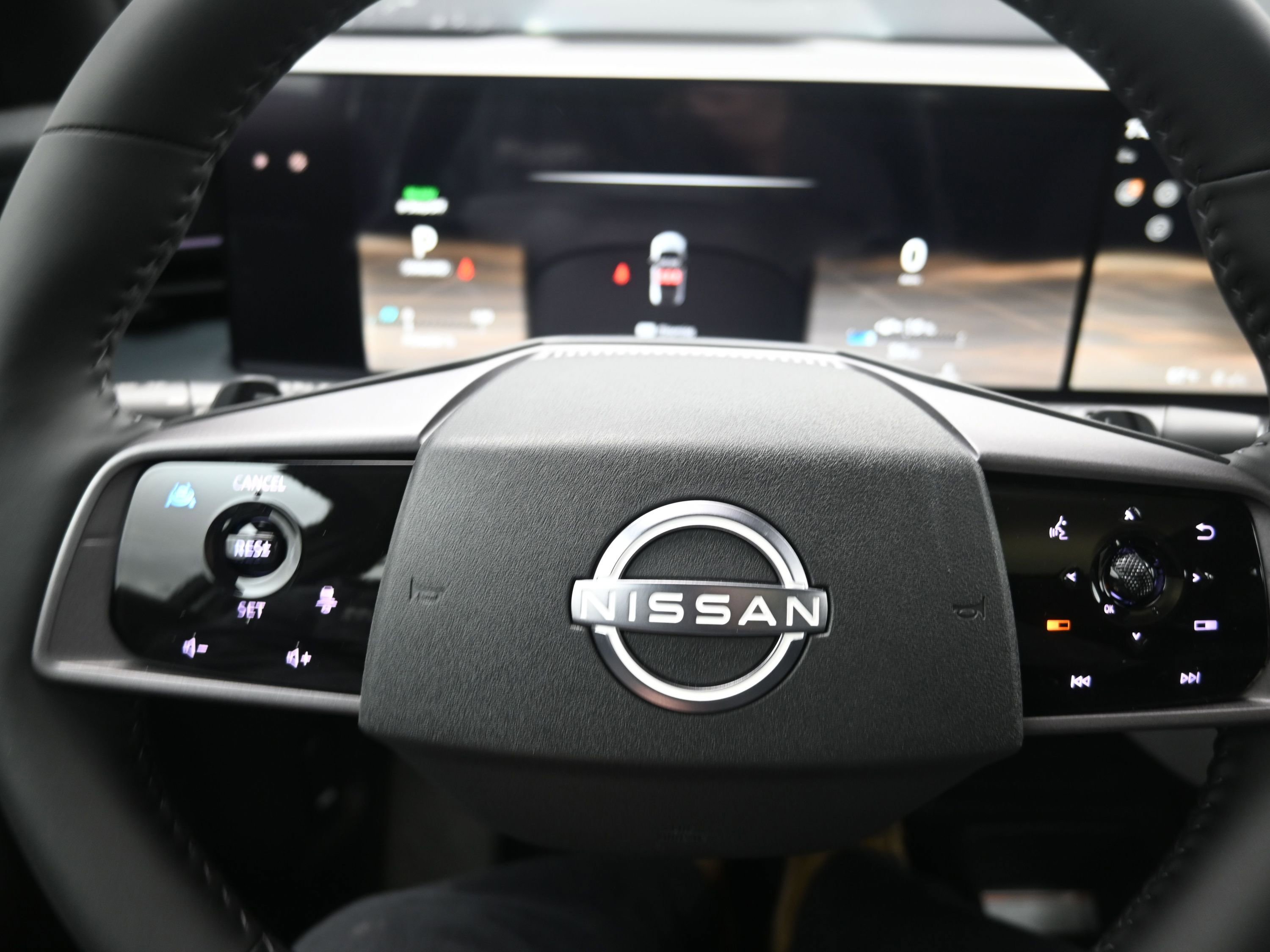 New 2026 Nissan Leaf Platinum+ image 14