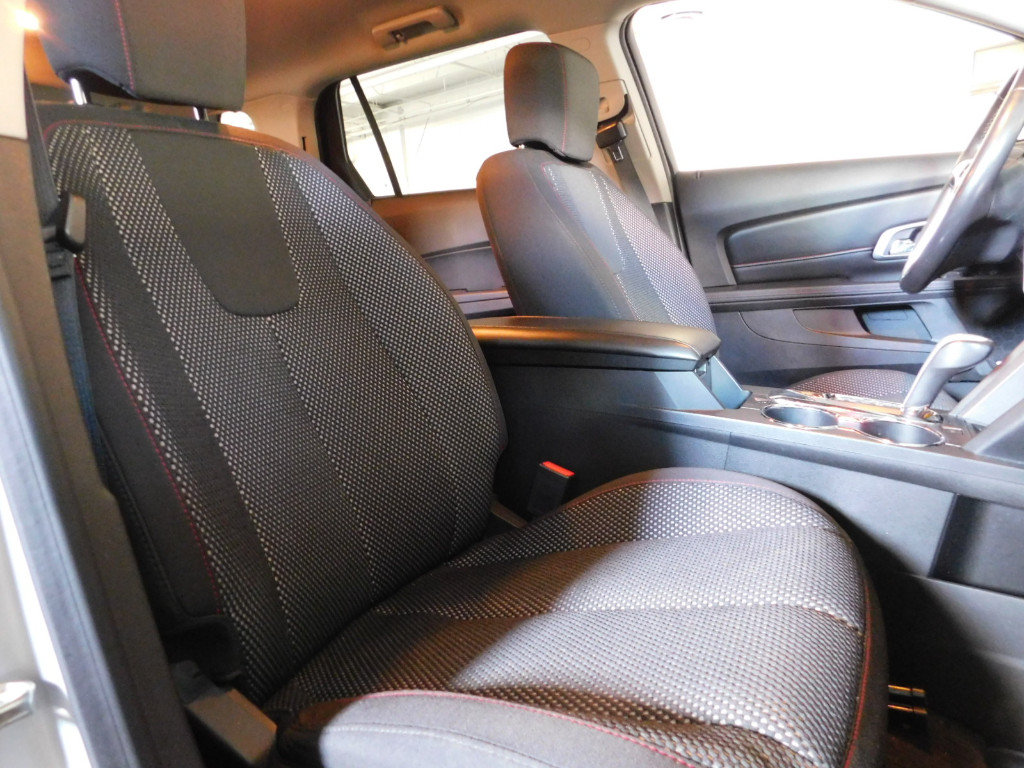Used 2015 GMC Terrain SLE w/ Convenience Package AWD/4WD image 4