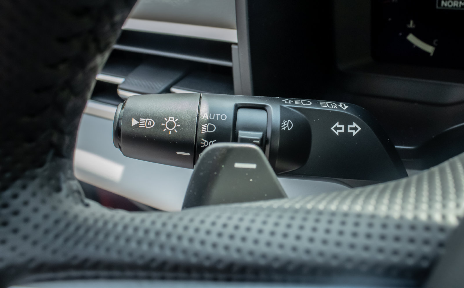New 2026 Mitsubishi Outlander SEL AWD/4WD image 22