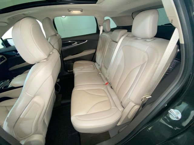 Used 2023 Lincoln Nautilus Reserve AWD/4WD image 10