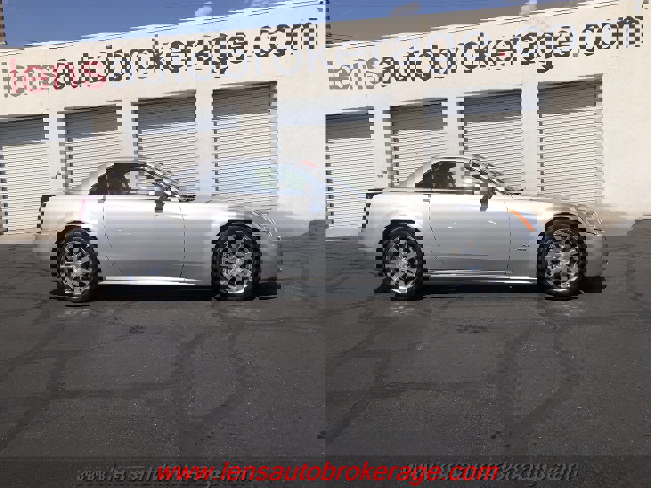 Used 2004 Cadillac XLR video 1