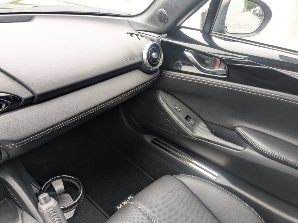 New 2026 MAZDA MX-5 Miata RF Grand Touring RWD image 17
