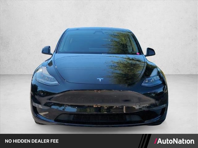 Used 2024 Tesla Model Y Long Range AWD/4WD image 1