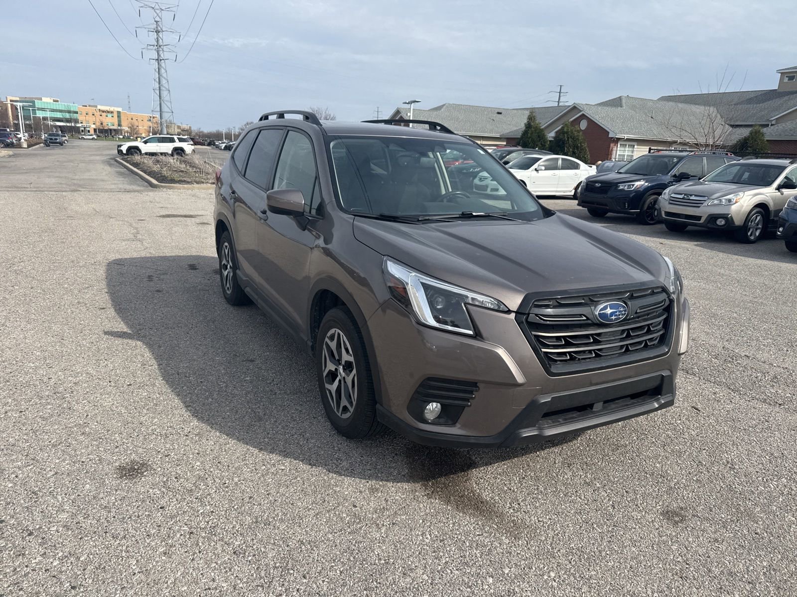 Used 2023 Subaru Forester Premium image 7