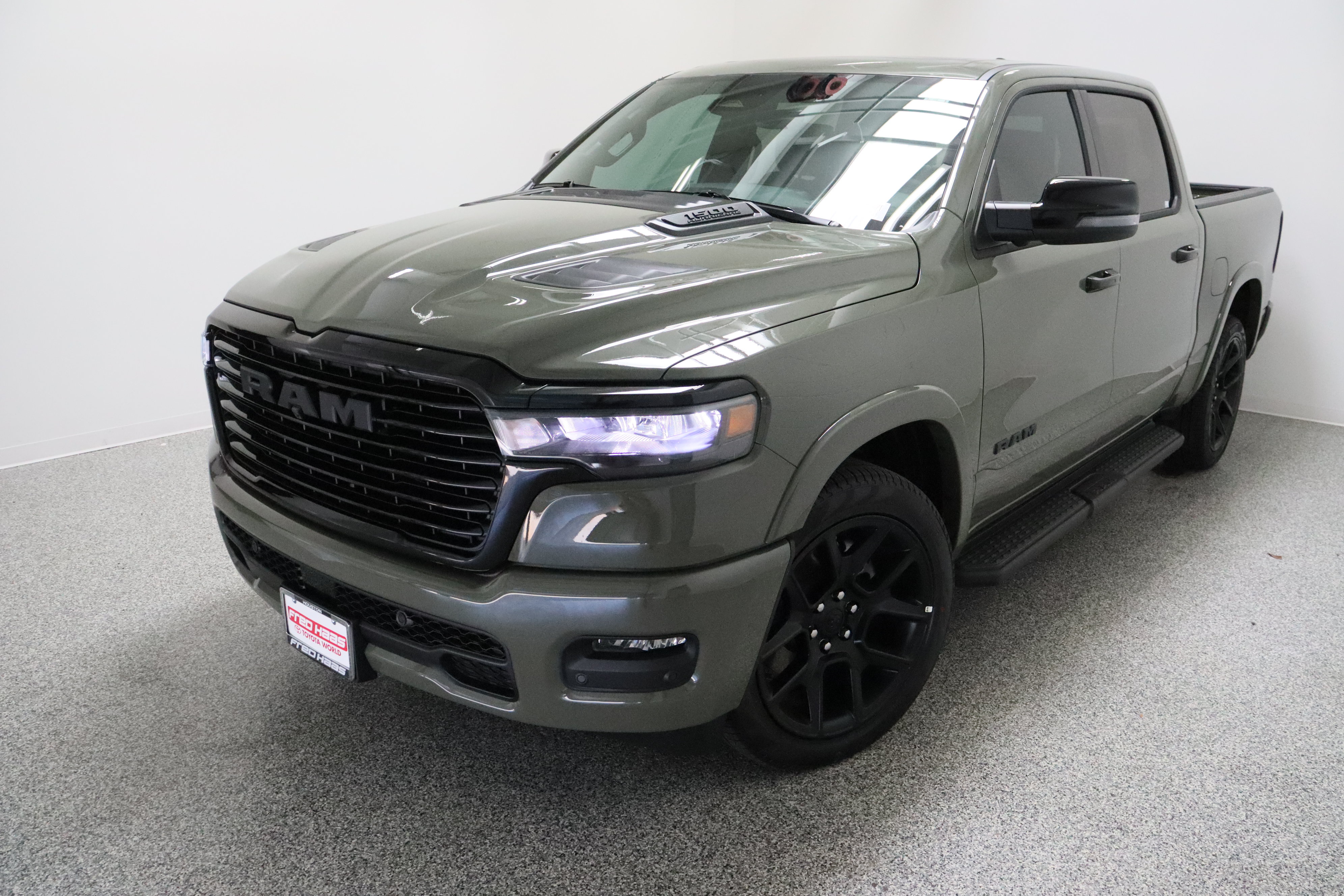 Used 2026 RAM 1500 Laramie w/ Night Edition RWD image 2