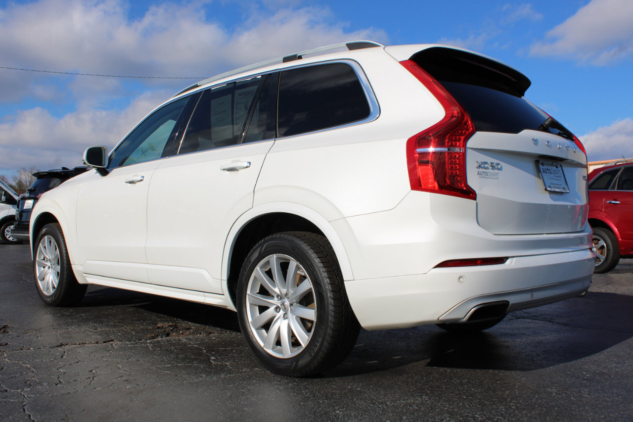 Used 2016 Volvo XC90 T6 Momentum w/ Momentum Plus Package image 11