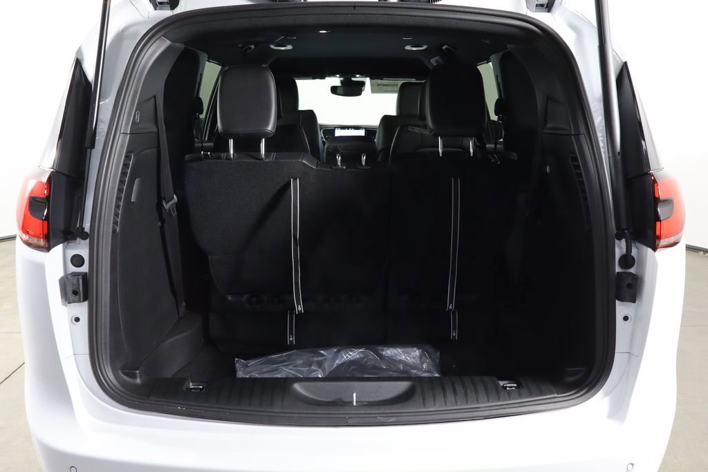 New 2026 Chrysler Pacifica Select image 19