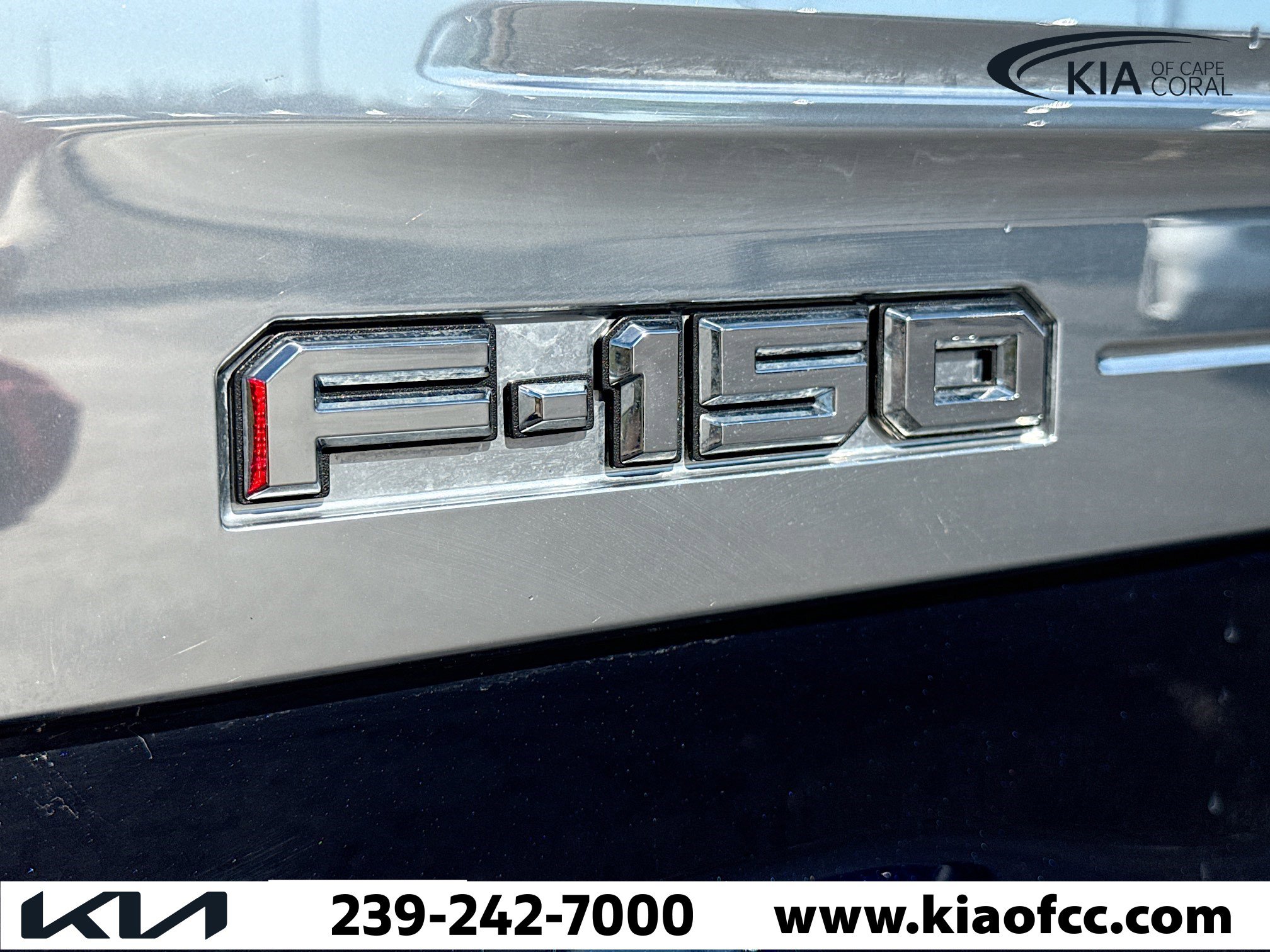 Used 2023 Ford F150 Limited image 11