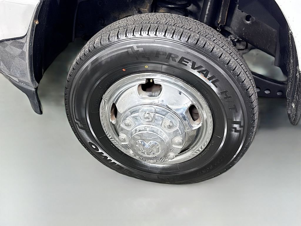 Used 2024 RAM 3500 Big Horn image 33