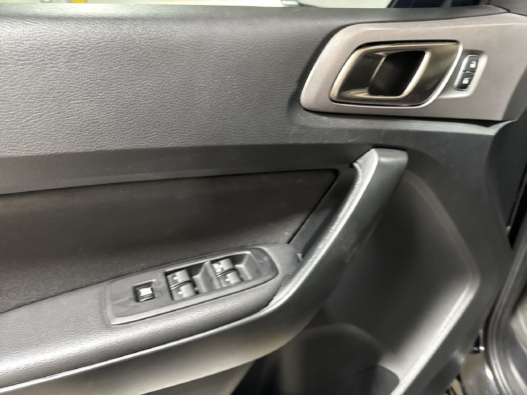 Used 2023 Ford Ranger XLT w/ Equipment Group 302A High AWD/4WD image 21