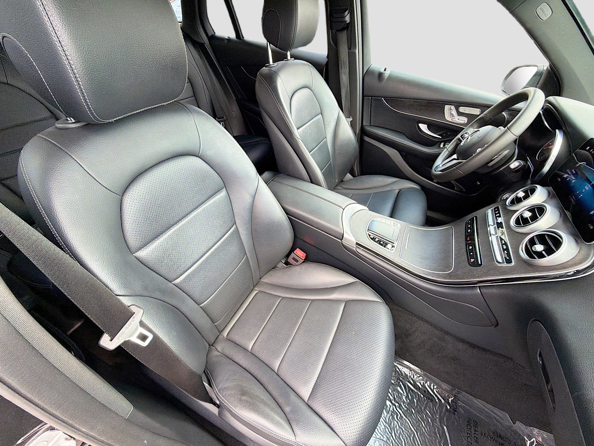 Used 2021 Mercedes-Benz GLC 300 image 15