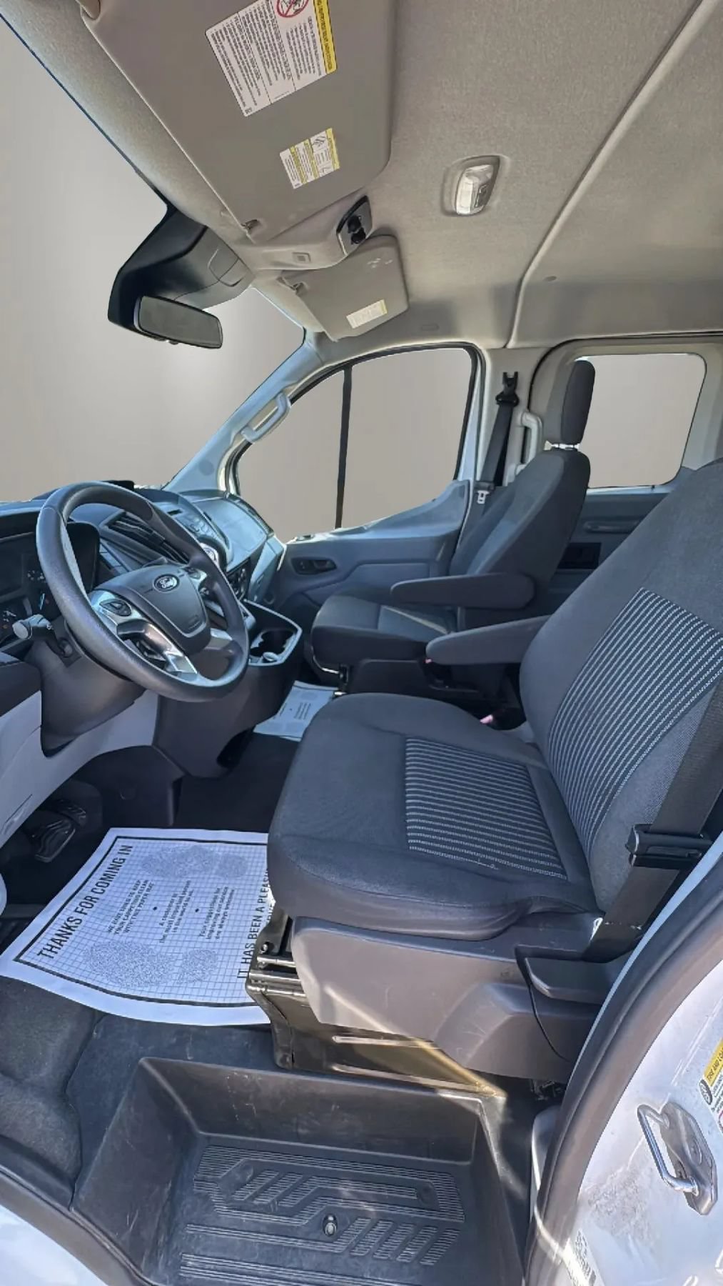 Used 2018 Ford Transit 350 XL RWD image 9
