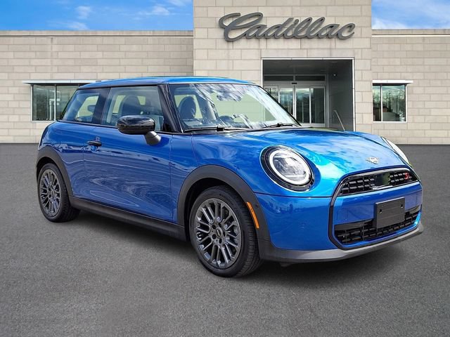 Used 2025 MINI Cooper S FWD image 2