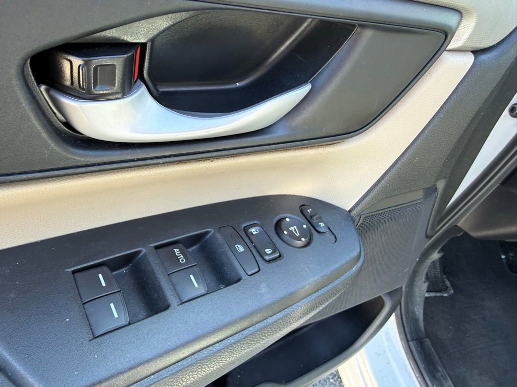 Used 2019 Honda CR-V LX image 13