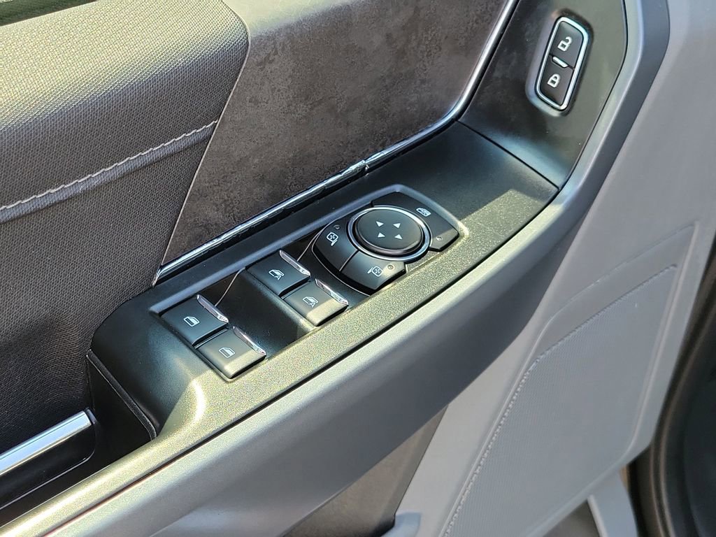 Used 2024 Ford F150 XLT w/ Mobile Office Package image 19