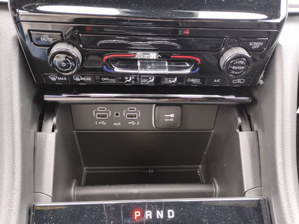 New 2025 Jeep Grand Cherokee Laredo X w/ Trailer Tow Package image 25