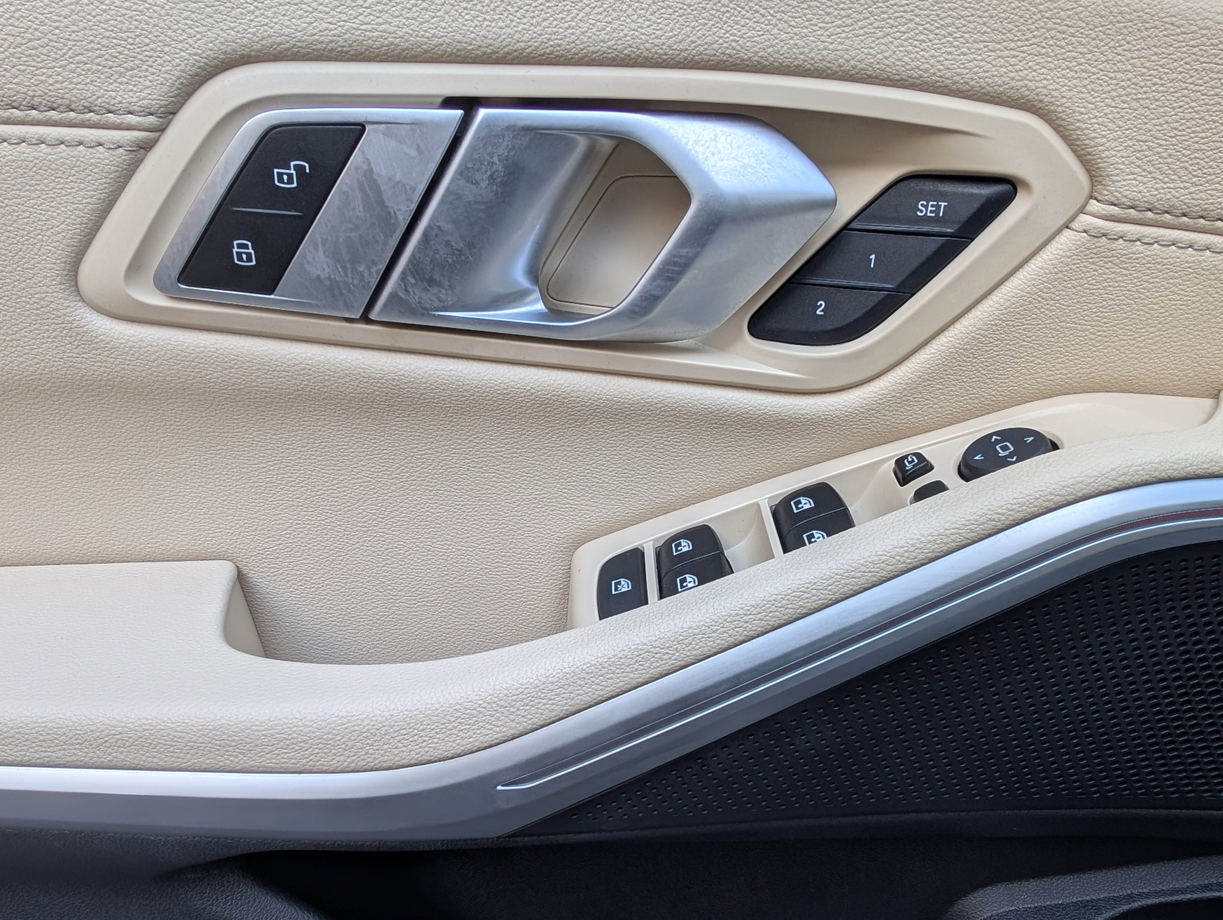 Used 2021 BMW 330i Sedan image 15