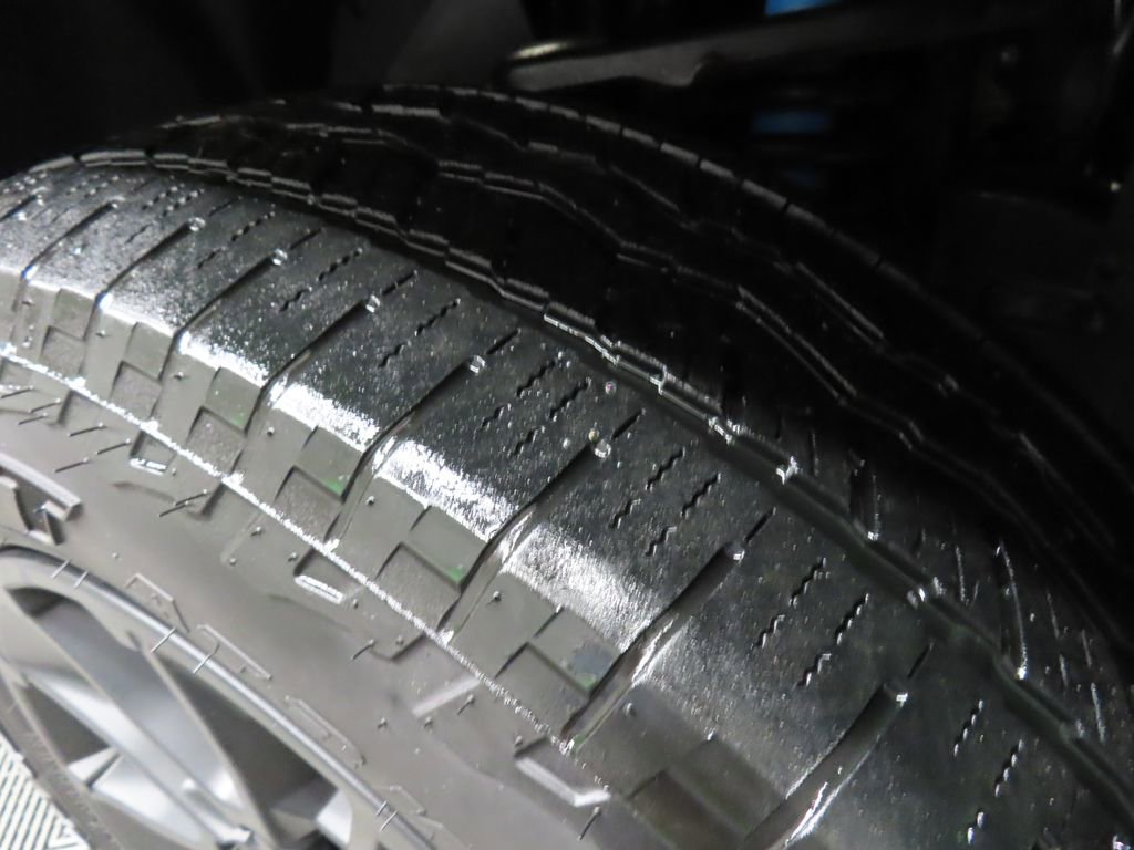 Used 2024 Toyota Tundra Limited w/ TRD Off-Road Package AWD/4WD image 9